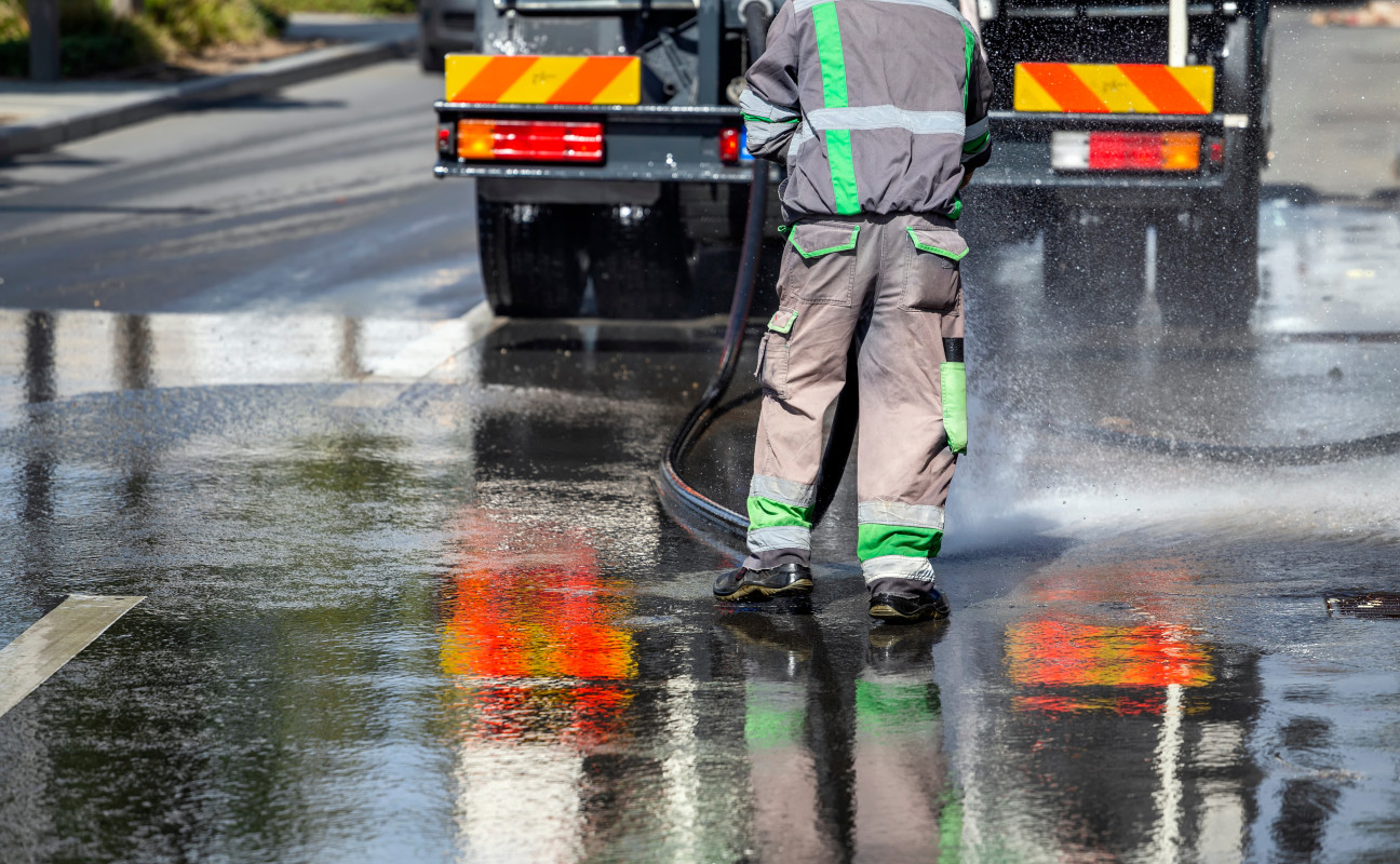VKS Cubas Limpiezas · Limpiezas, Desatascos y Vaciados con Servicio Urgente 24h en Zaragoza